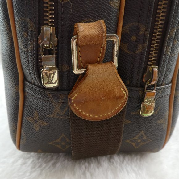 Authentic Louis Vuitton Reporter - Picture 8 of 12